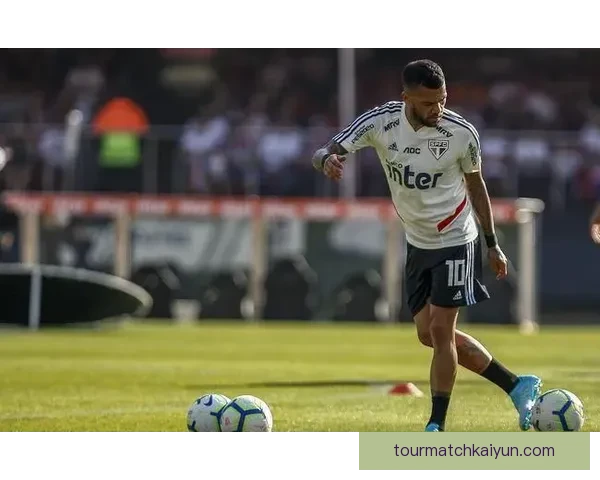 法蒂进攻端价值逐渐显现，状态回暖引发球队关注