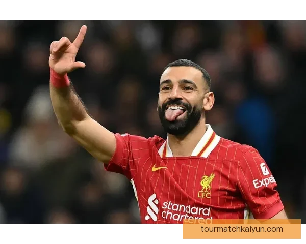 萨拉赫世俱杯表现稳定，状态回暖助力球队争夺佳绩进球。