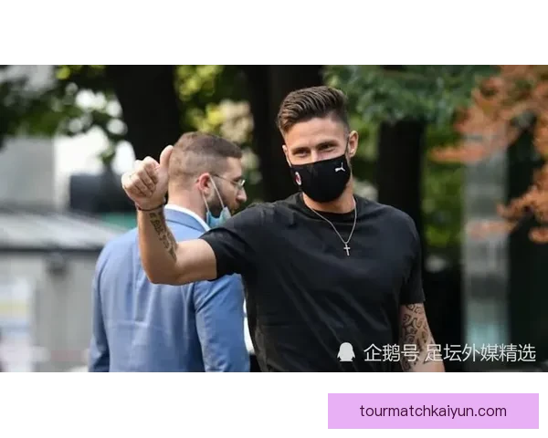 莱万多夫斯基意甲兴趣动态引发转会市场关注发关注